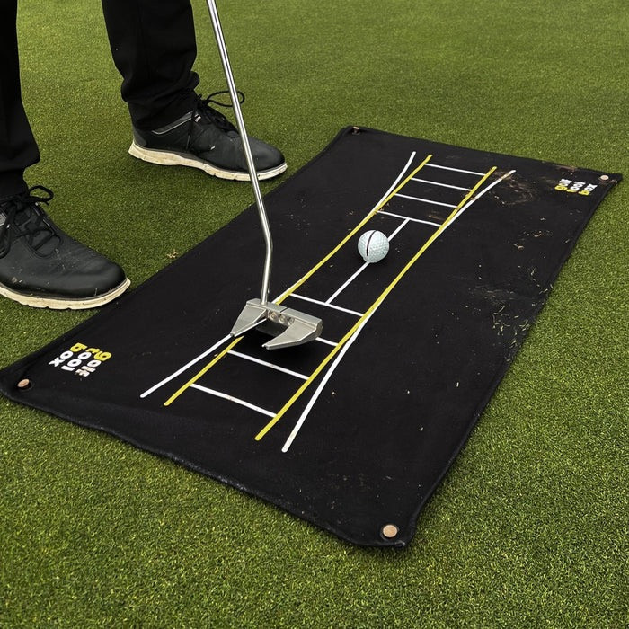 Serviette à mettre  24-A0703