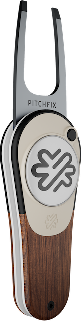 Le bois walnut 01-A0030_2