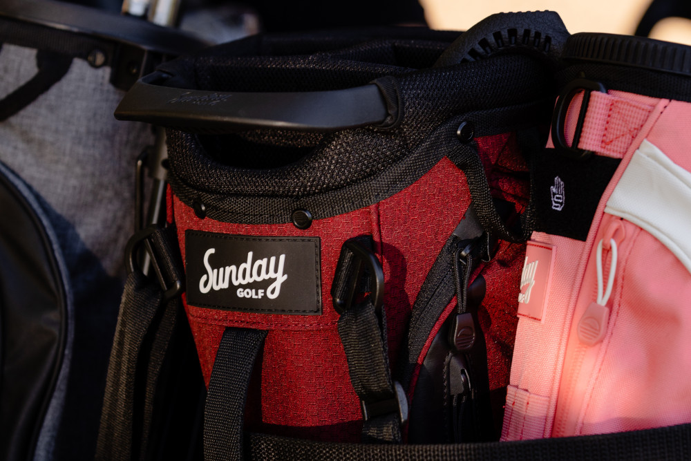 El Camino ron burgundy S40-T0010_5